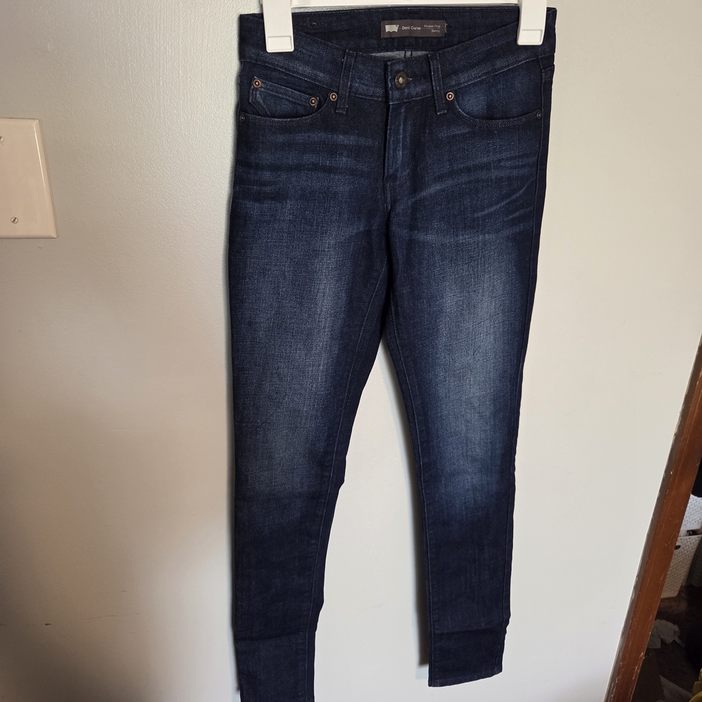 Levi's Women's Straight Leg Jeans - Dark Indigo Blue